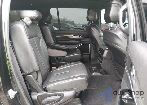 2022 Jeep Wagoneer Series Iii 4X4 from USA, damaged, VIN 1C4SJVDT4NS104509